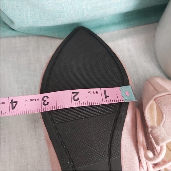 Madden Girl ballet flats blush pink lace around  pointed toes - Picture 12 of 13